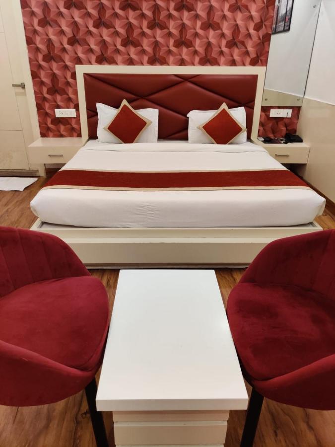 Hotel Sahib'S Red Carpet - The Family & Corporate Hotel 阿格拉 外观 照片