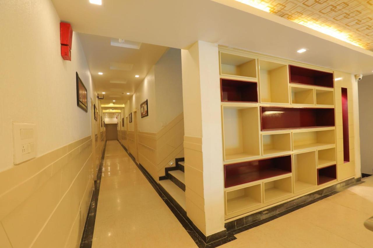 Hotel Sahib'S Red Carpet - The Family & Corporate Hotel 阿格拉 外观 照片