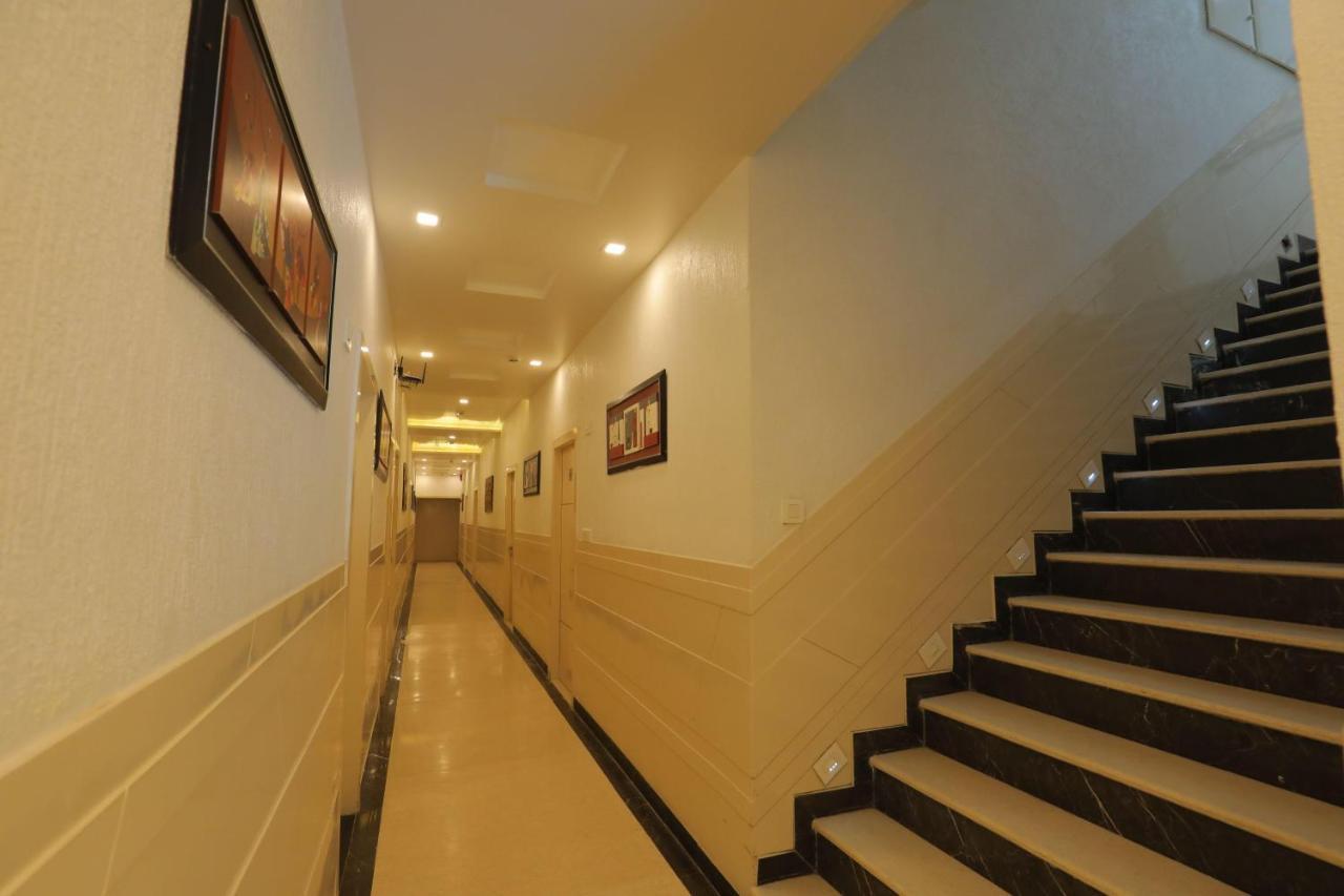 Hotel Sahib'S Red Carpet - The Family & Corporate Hotel 阿格拉 外观 照片
